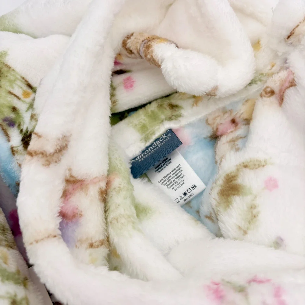 Adirondack Easter Spring‎ Throw Blanket White Bunnies Floral Garden  Tea party